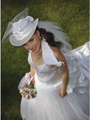 шикарное свадебное платье+шляпа