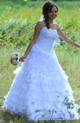 Свадебное платье   перчатки. Размер 42-44,  рост 165-170,  белое
