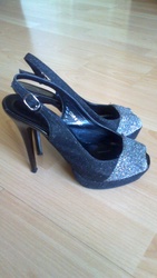 туфли женские черно-серебристого цвета